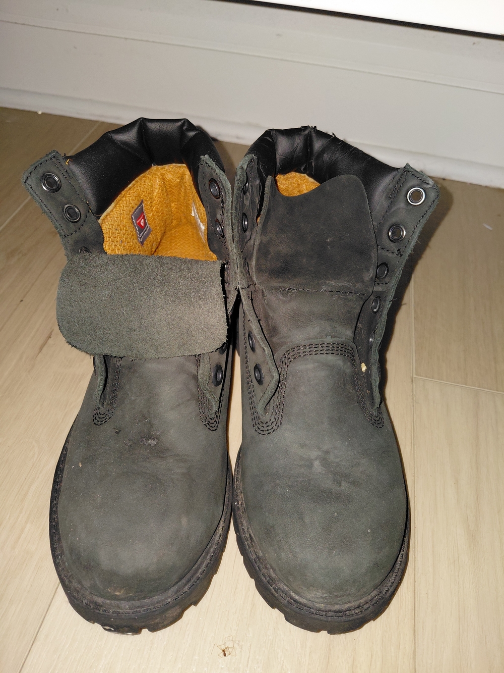Timberland Kids Black Suede Lace-Up Boots with Yellow Lining